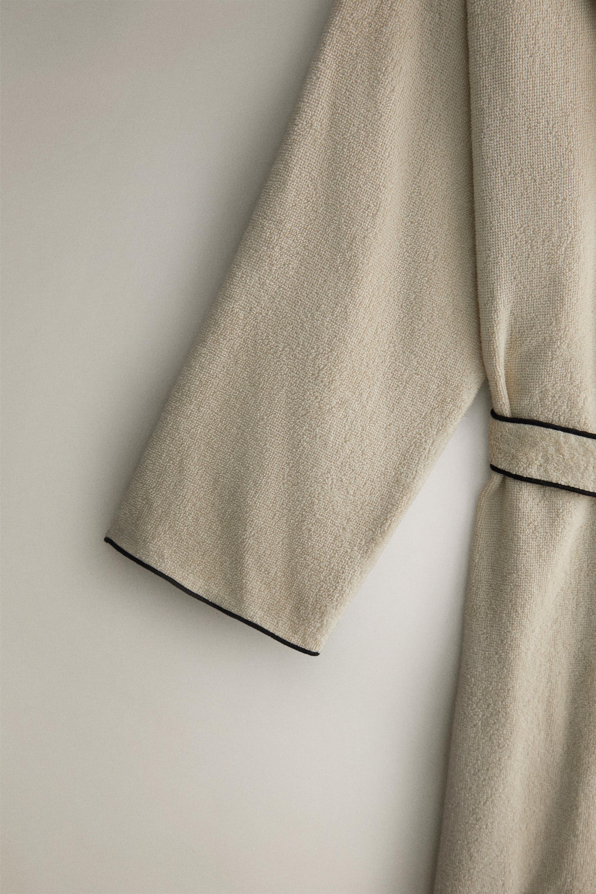 PEIGNOIR COTON OVERLOCK (320 GXM²)